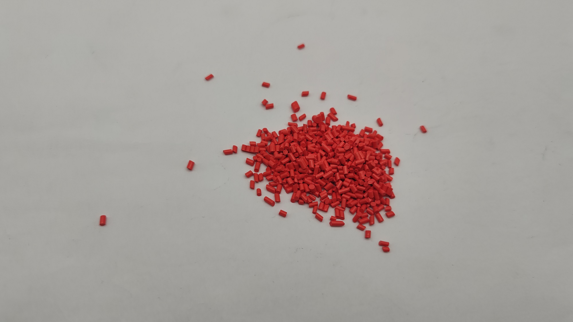 色母粒在塑料安全帽制造的应用